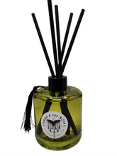 Load image into Gallery viewer, NJORD REED ROOM DIFFUSER- Green Witch